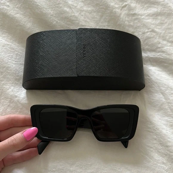Prada | Accessories | Prada Pr8ys 5 Womens Sunglasses | Poshmark display picture 1